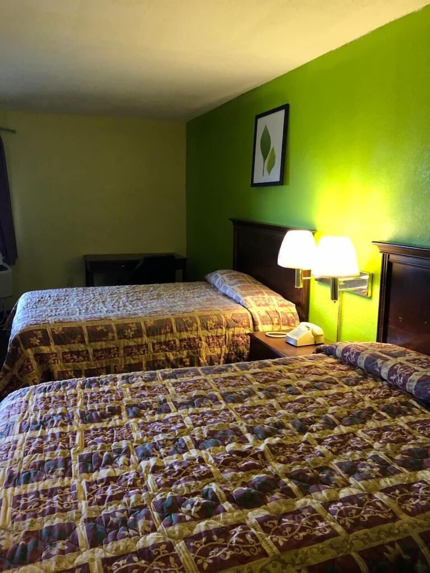 Travel Inn Motel Hartford Bagian luar foto