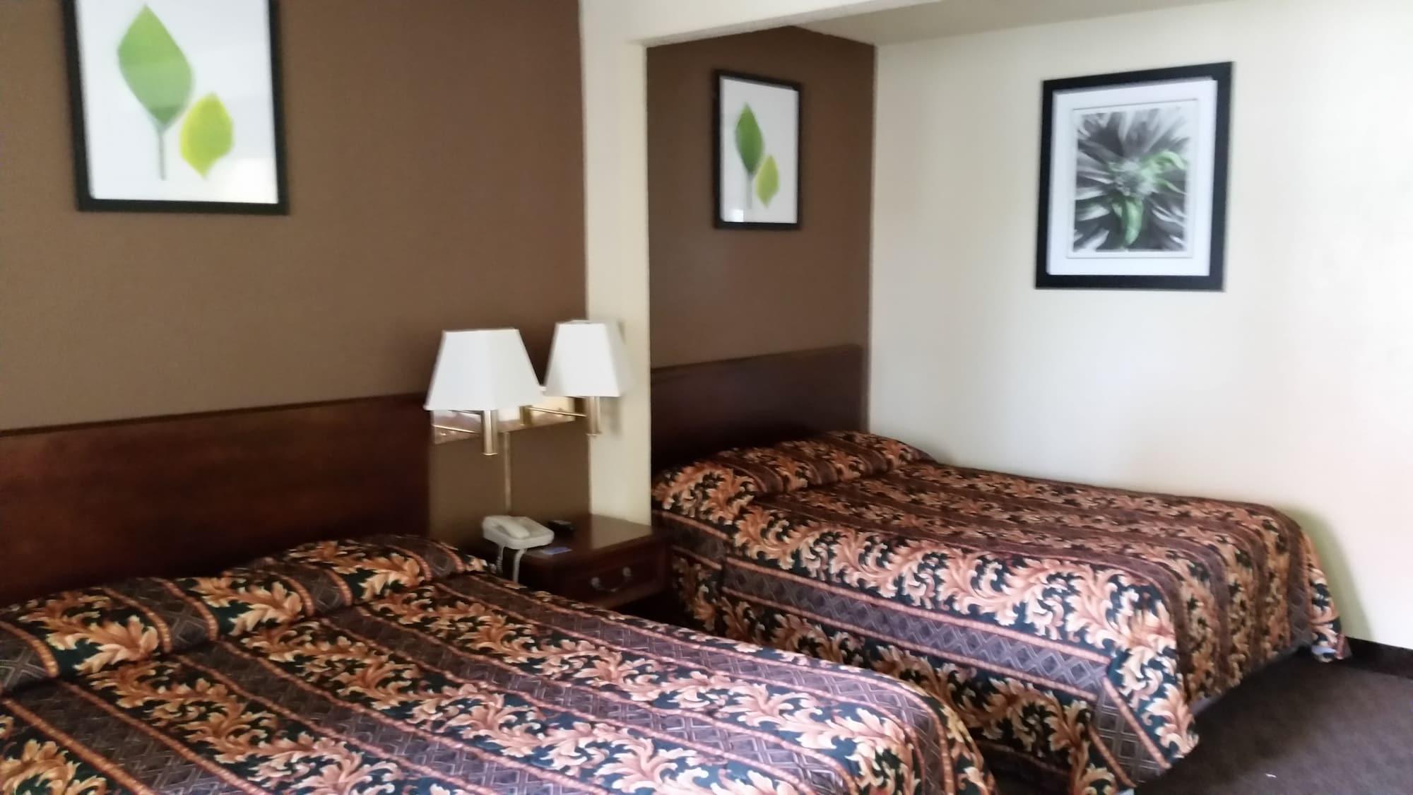 Travel Inn Motel Hartford Bagian luar foto